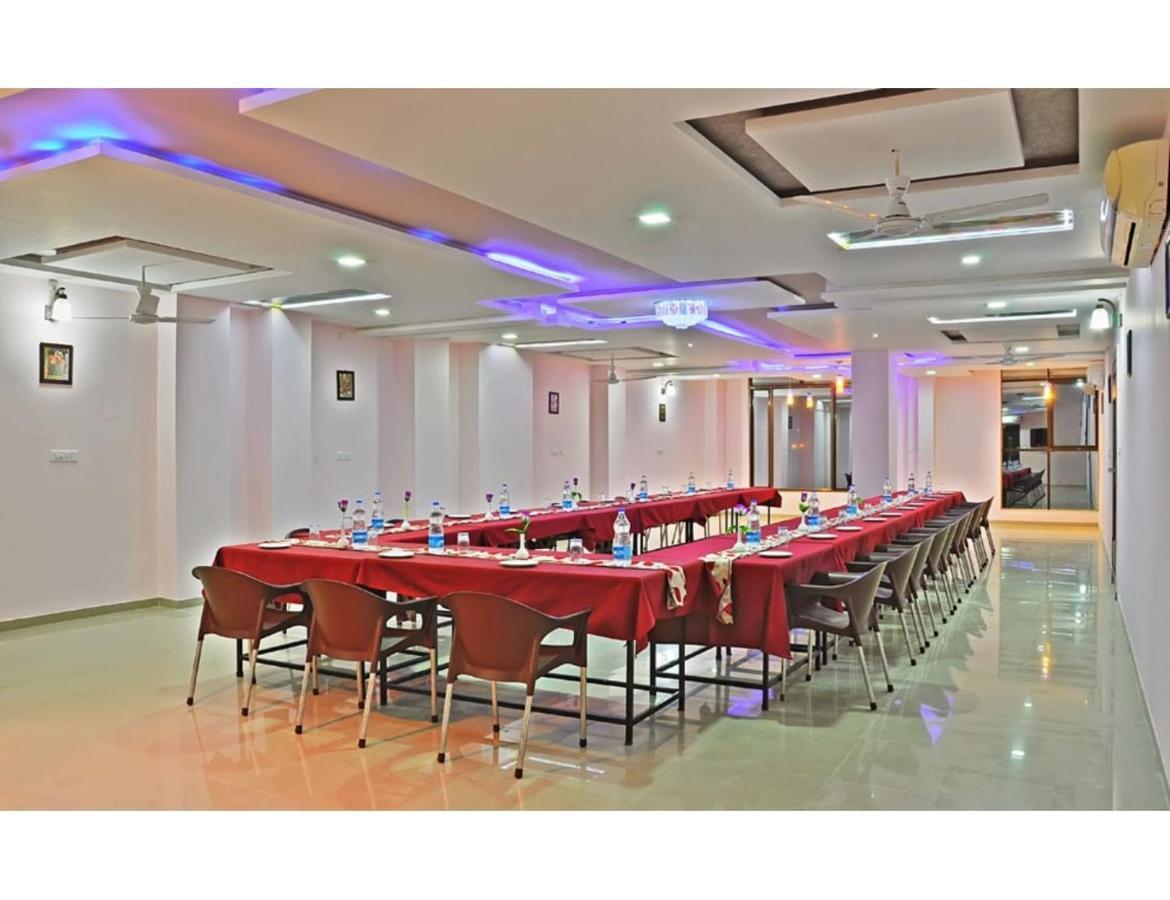 Hotel Shivam Fort View, Chittorgarh Extérieur photo